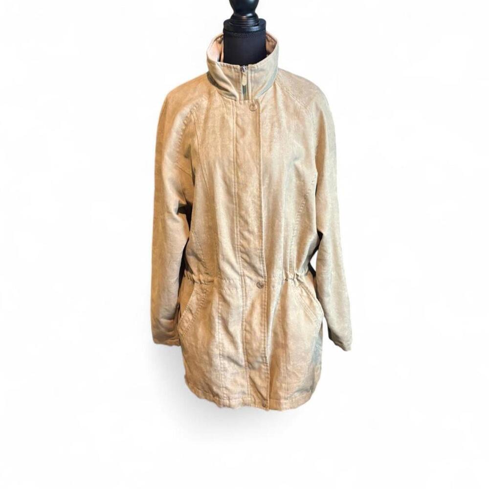 Cabela's sea foam green and cream color cottagecore jacket Size Large